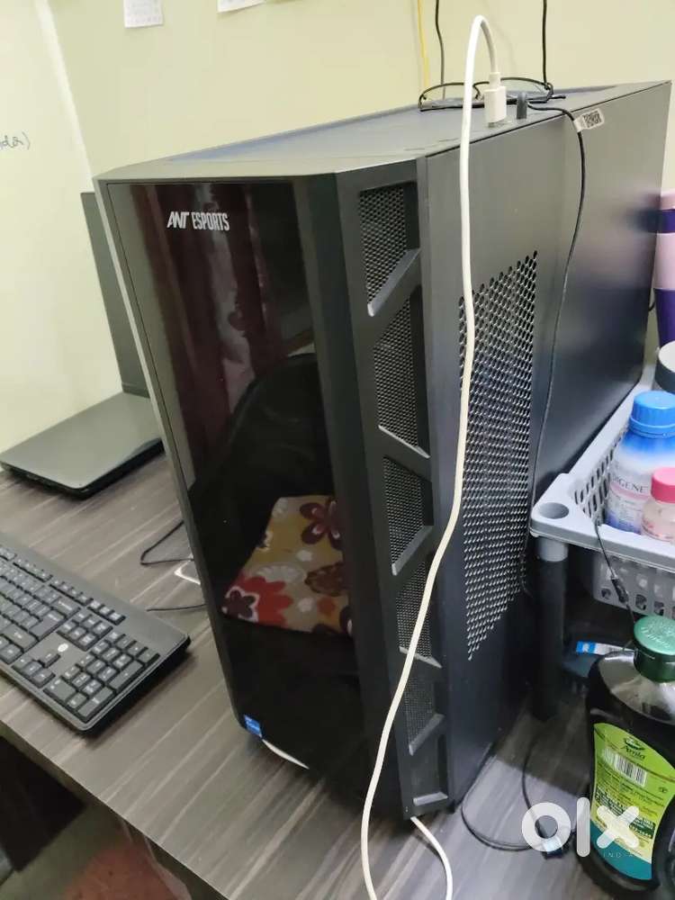 Gaming i3 13 Gen Windows 12 16RAM 1TB HDD 24'  Monitor