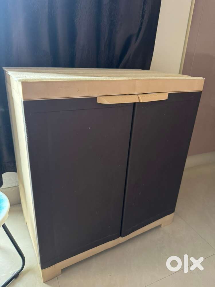 Wardrobe Mini cabinet