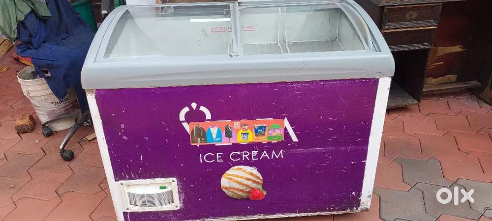 Ice cream fridge