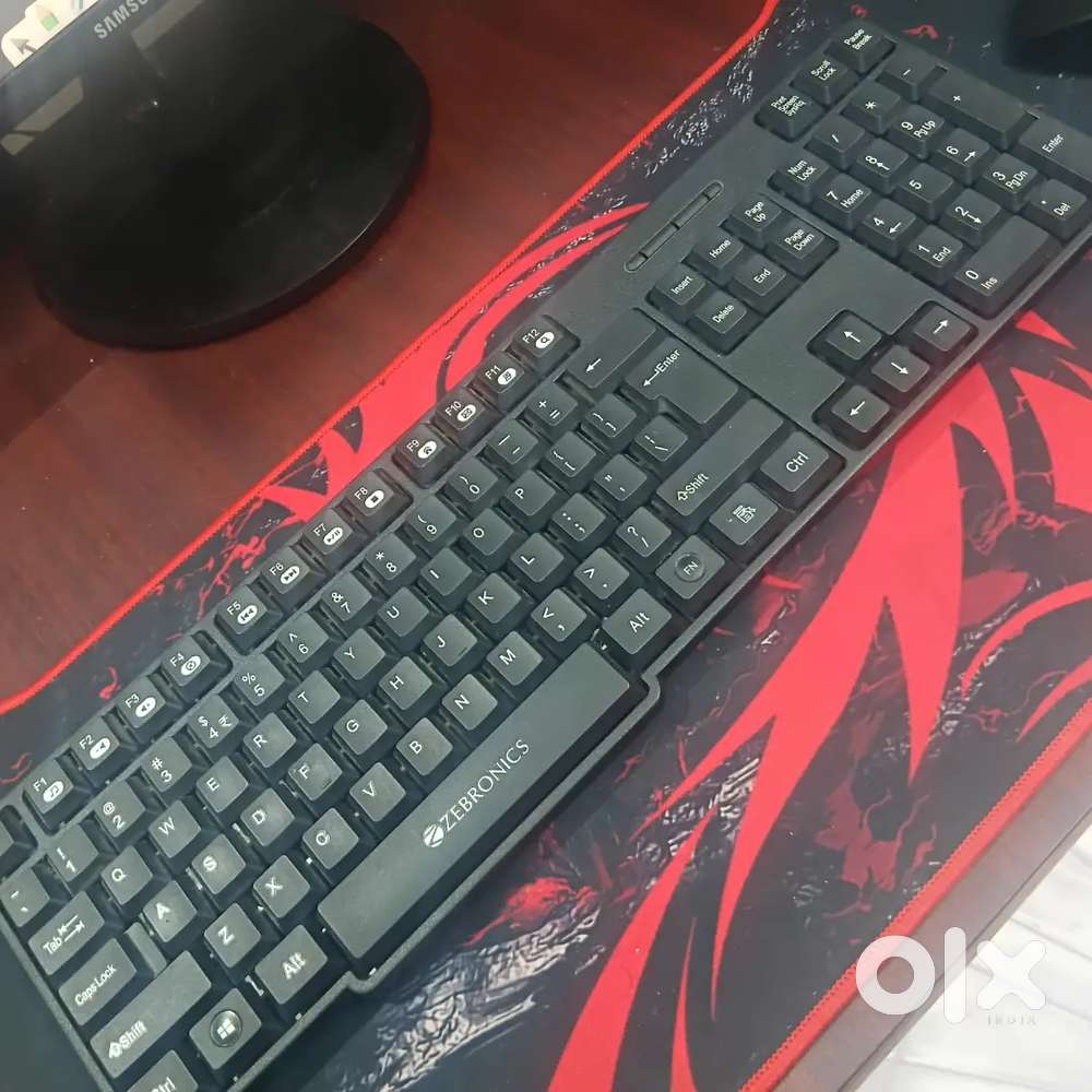 Wireless keyboard and mouse combo