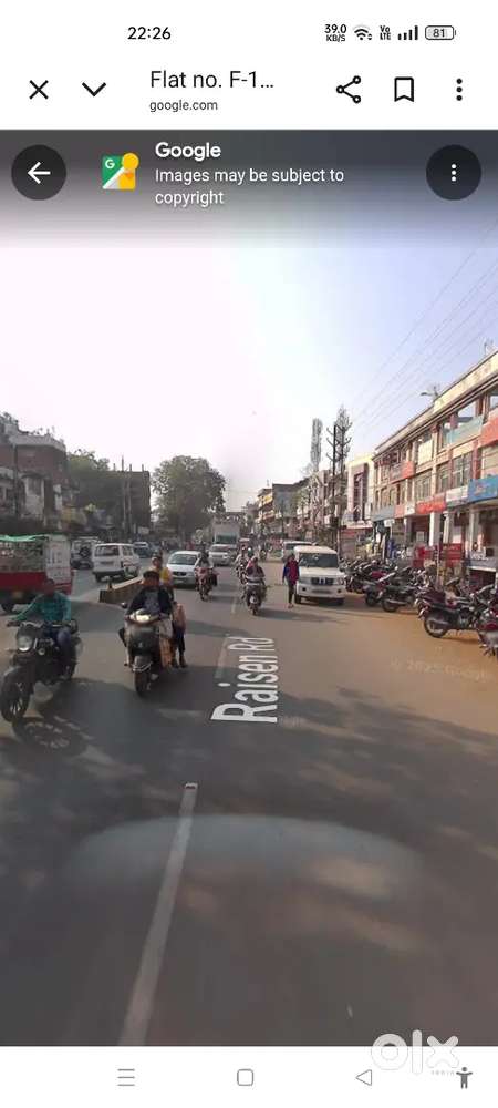 I want to sell my shop at  premium Hot place main raisen road corner h