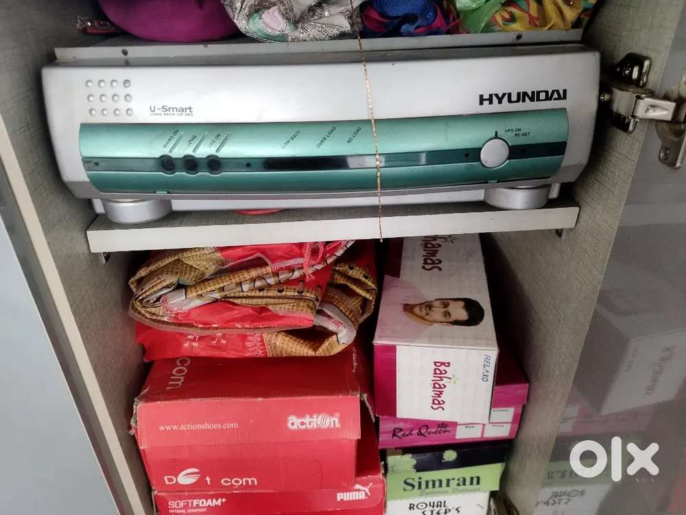 Invertor with its cover and box