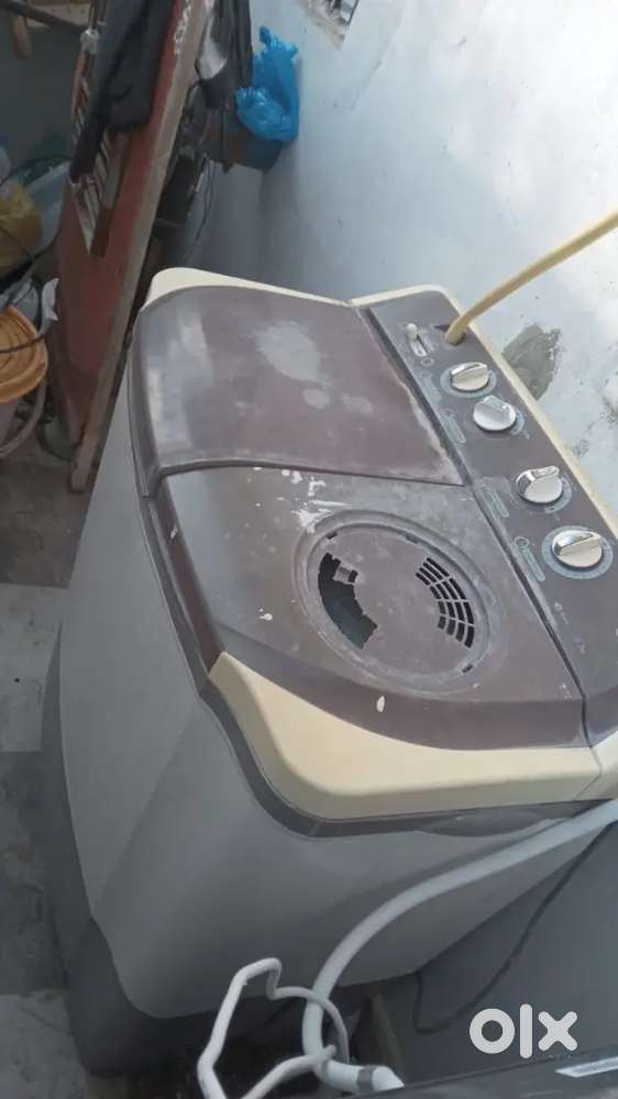 LG 6.5 KG SEMI AUTOMATIC