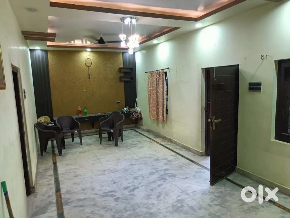 Near lekhraj metro station office space available