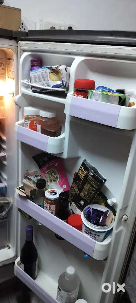 LG- 5 Star- single door fridge for sale at throwaway price