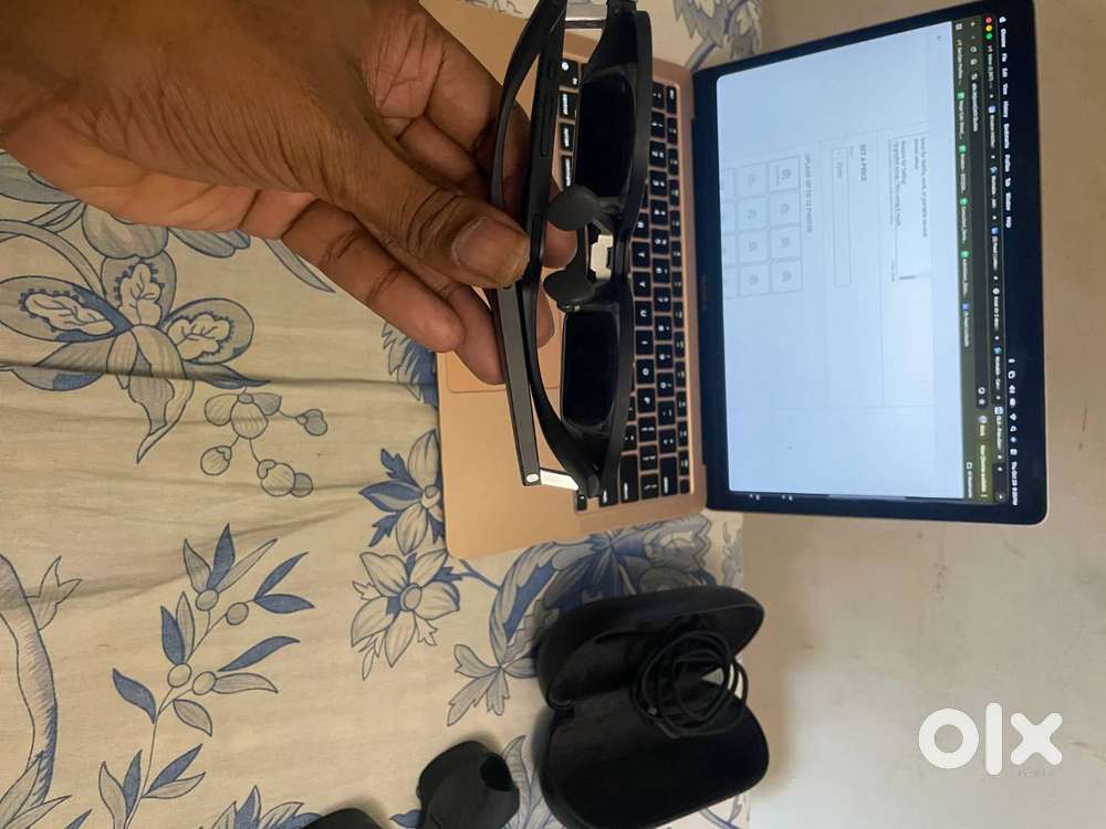 XREAL Air 2 AR Glasses – Like New  Immersive Portable Display