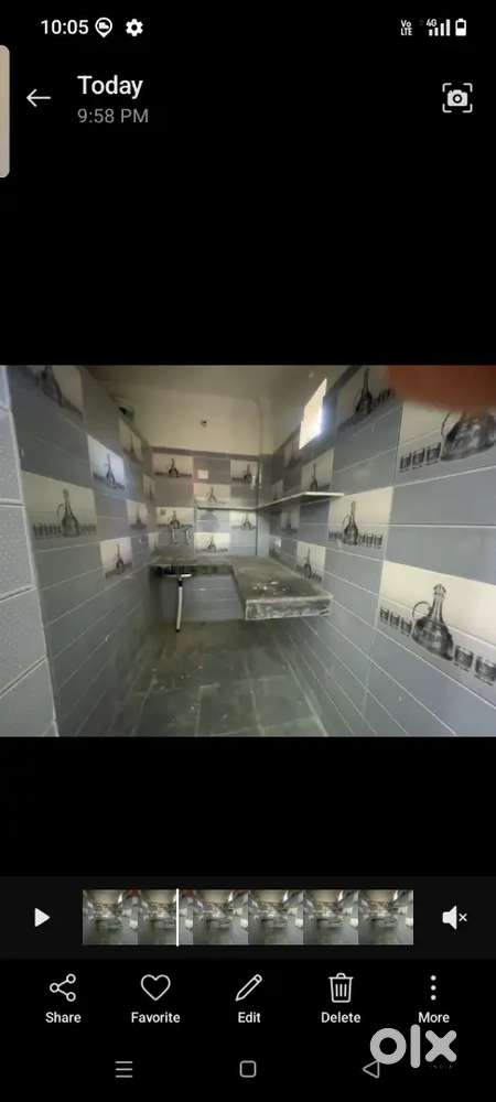 2 room set on rent with roop top near kanpur railway station