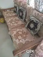 5 Seater sofa for sale