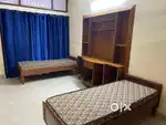 WELL FURNISHED PG FOR BOYS NEAR IND AREA ph-8,8b sec 74 75