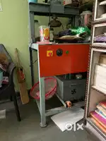 Paper plate making machine