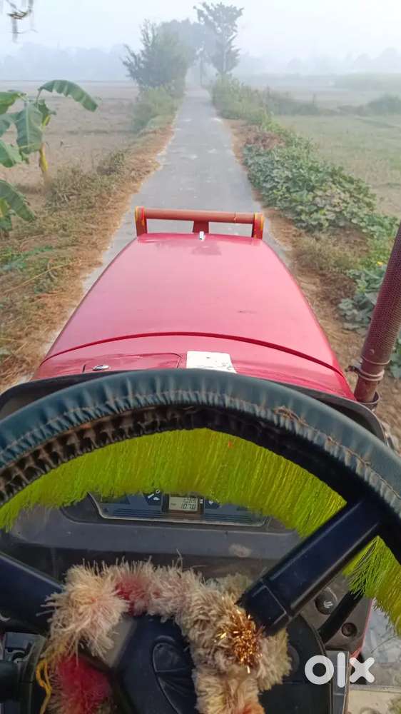 Mahindra Arjun novo 605di
