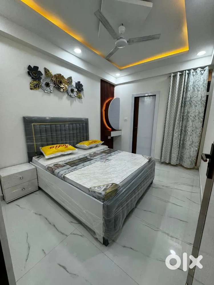 3BHK ready to shift with basic amenities.