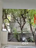 2 bhk fulllly furnished floor 5 min walking metro market