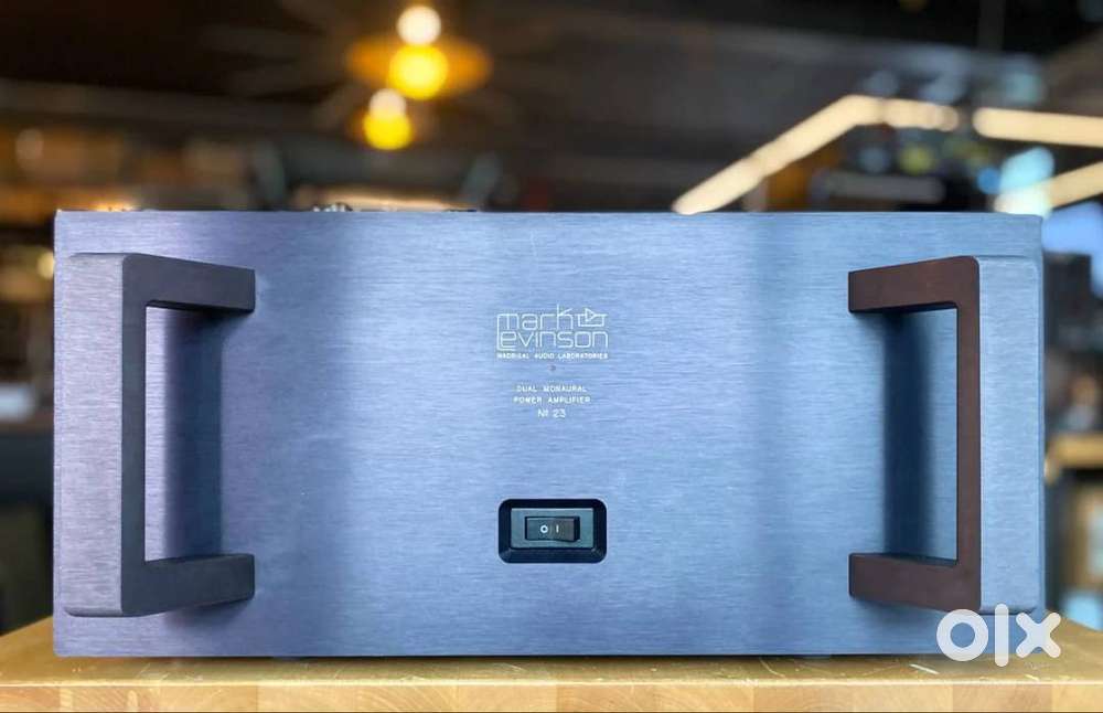 Mark Levinson No.23 Dual Monaural Solid State Amplifier