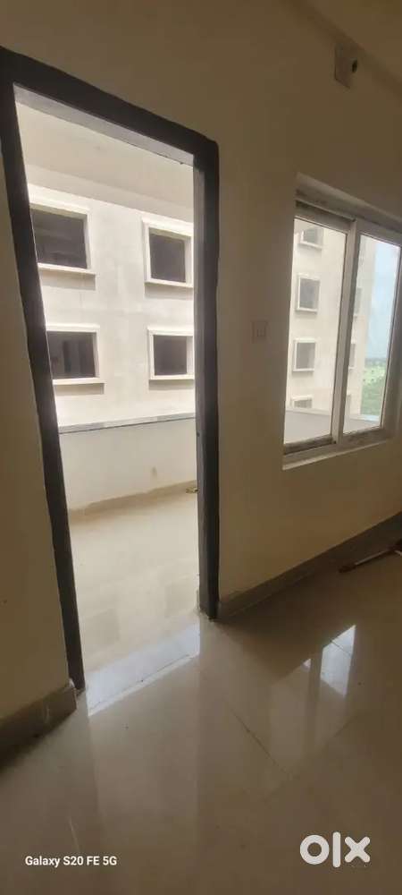3 bhk flat for sale , Location Hanspal