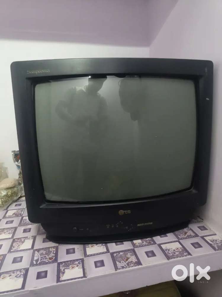 Lg rare Old tv