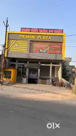 1000 sqft Office Space,Coaching,Saloon, Library & Godown available