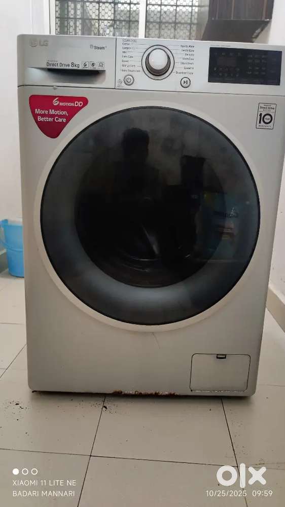 LG fully automatic  front load wm 8kg