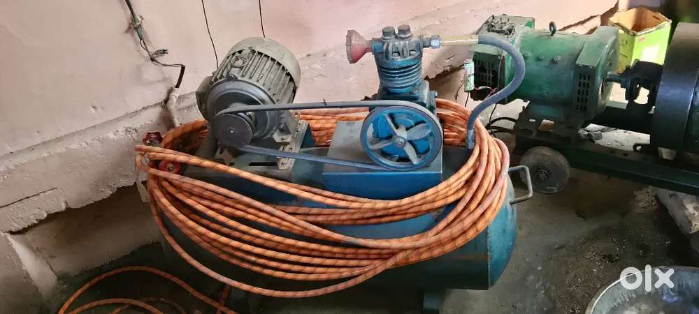 मैं अपनी कंप्रेसर मशीन बेचना चाहता हूं जो की अच्छी कंडीशन में है