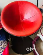Revolving chair