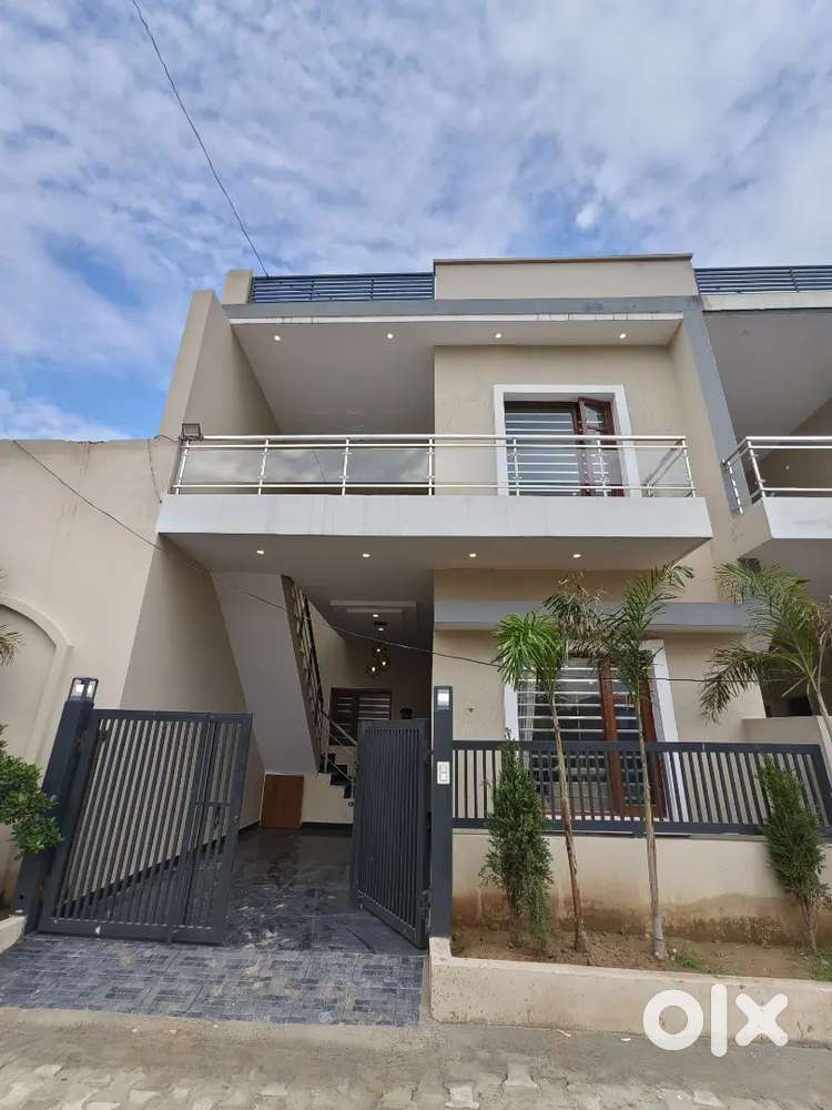 Independent 3Bhk villa House for sale 73.90 lakh only kharar ludhiana