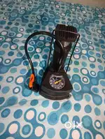 Portable foot pump
