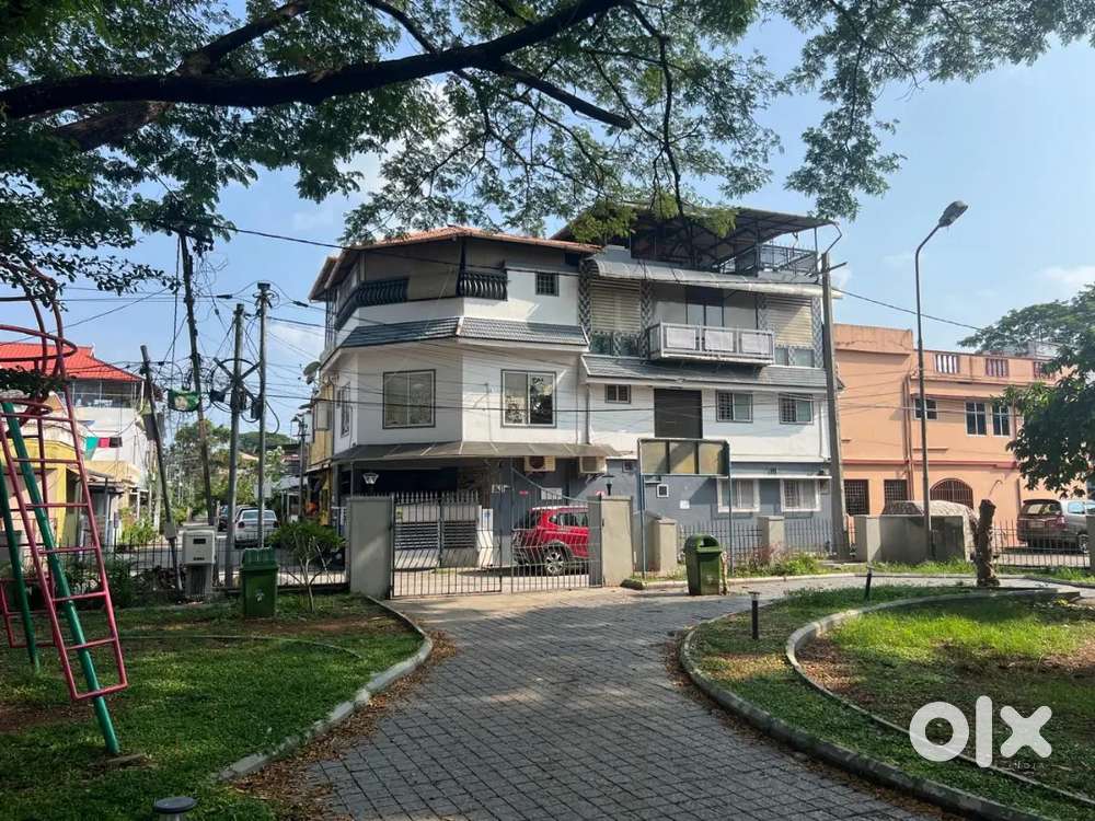 Spacious 3BHK for Rent in Kadavanthra, Gandhi Nagar