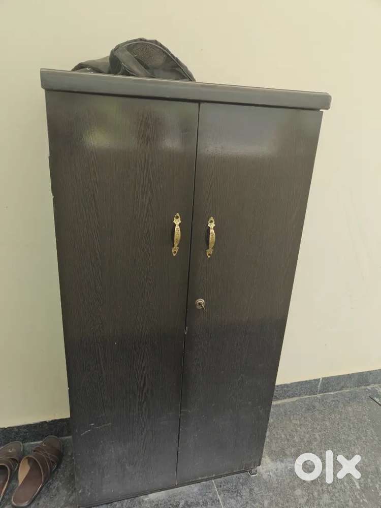 Shoe rack and Dressing table