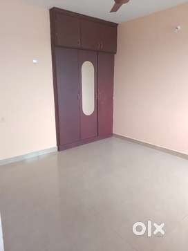 2 BHK BUS ROUTE FRONTAGE FLAT FAMILY TRIPUNITHURA nr RLY STN
