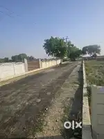 खुजौली मार्केट नई जेल के नजदीक  पूर्ण विकसित कालोनी में प्लॉट खरीदे