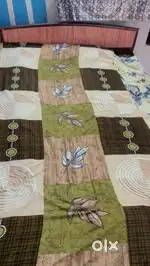 Single dewan bed good condition
