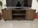 Selling TV unit with storage