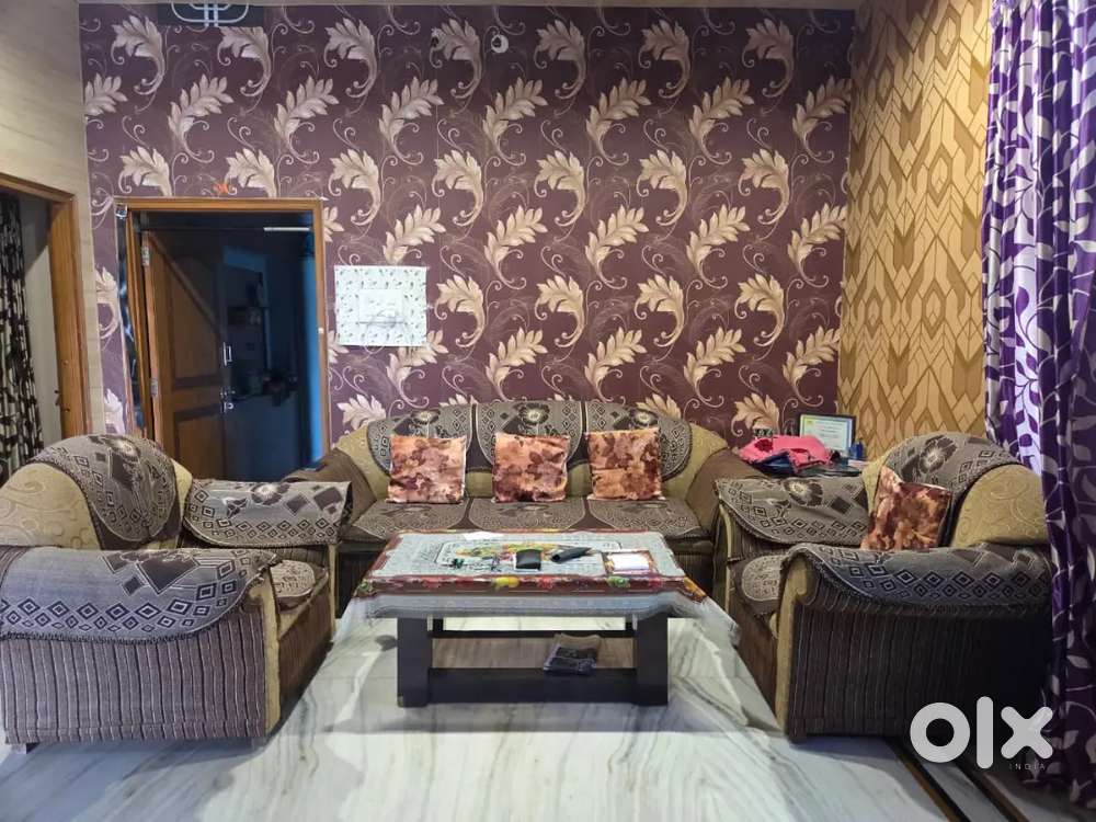 5 seater sofa set with center glass table