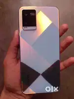 Vivo y21. 4+1/64 Nice condition