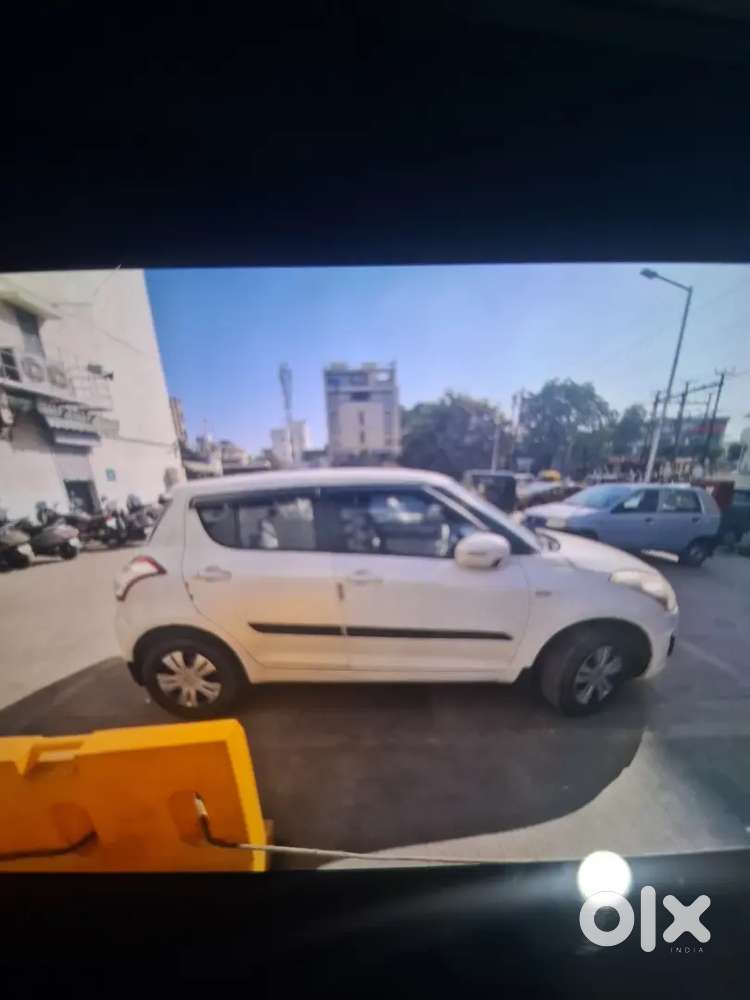 Maruti Suzuki Swift 2013 Diesel 129000 Km Driven