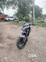 Bajaj Pulsar ns 200