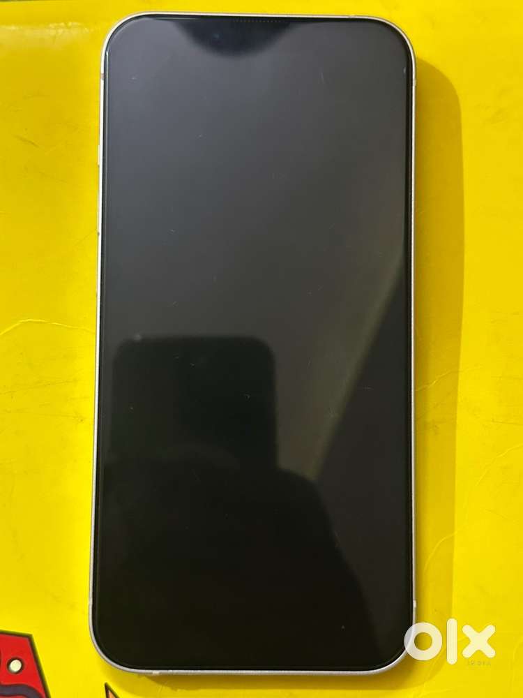 I phone 13 (white) 128 gb