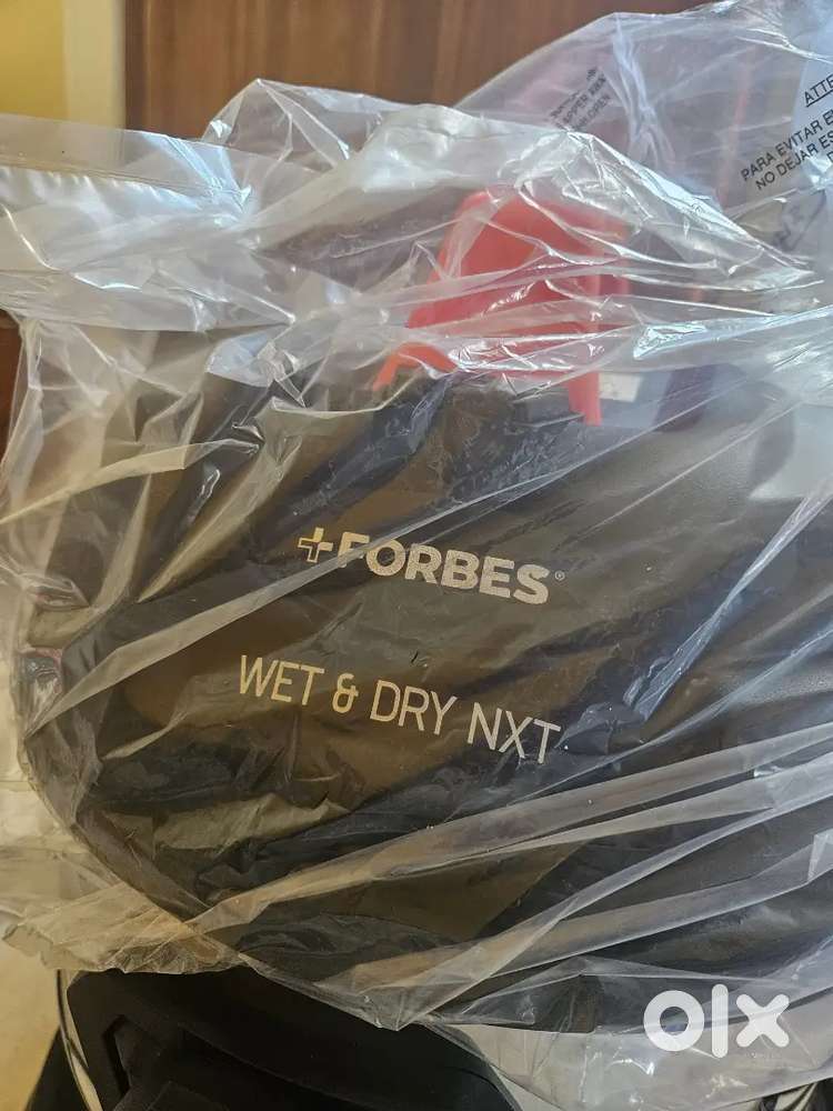 Forbes wet & dry NXT vaccum cleaner