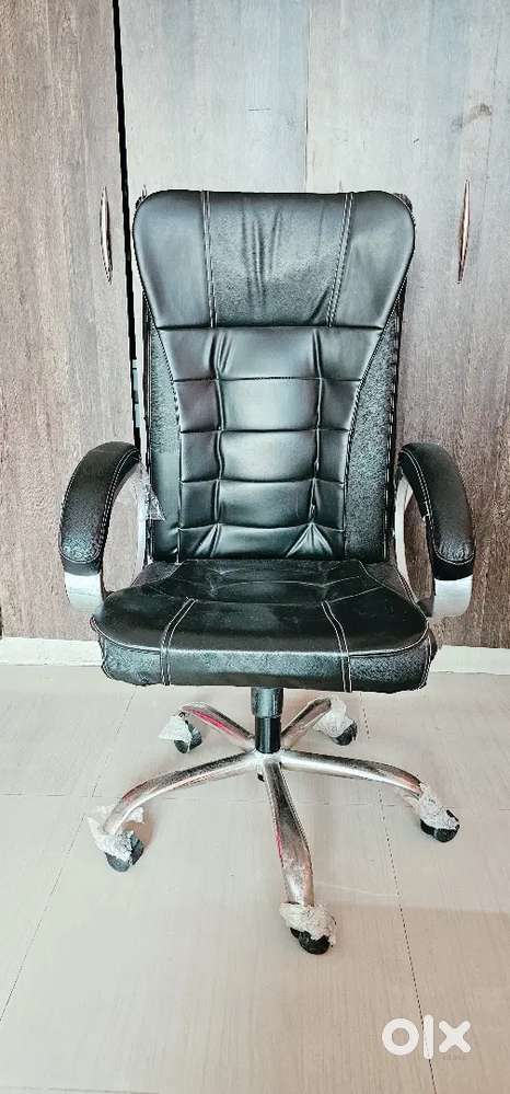 Office Chair. New Condition. 1 year old. Not used