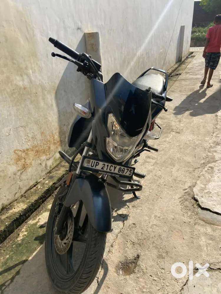 SHINE SP 125 WITH AI CONDITIONING 1ST OWNER