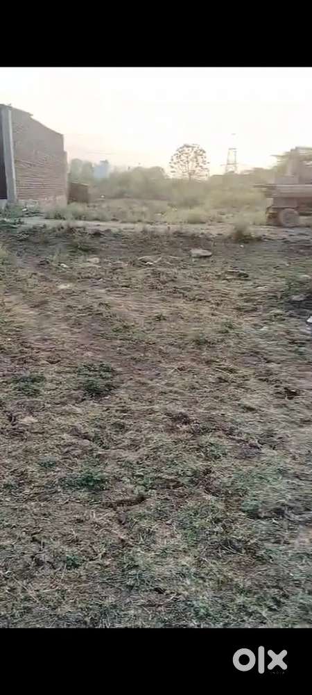 रेसिडेंशियल प्लाॅट बेचना है