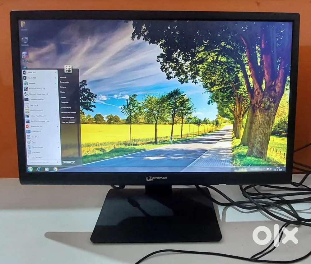 Desktop at throwaway price