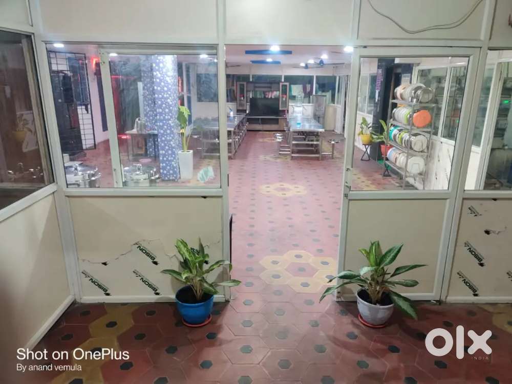 Good Running Men's women's PgHostels Sale Madhapur Gachibowli Kondapur