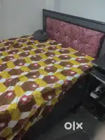 Single bad with box