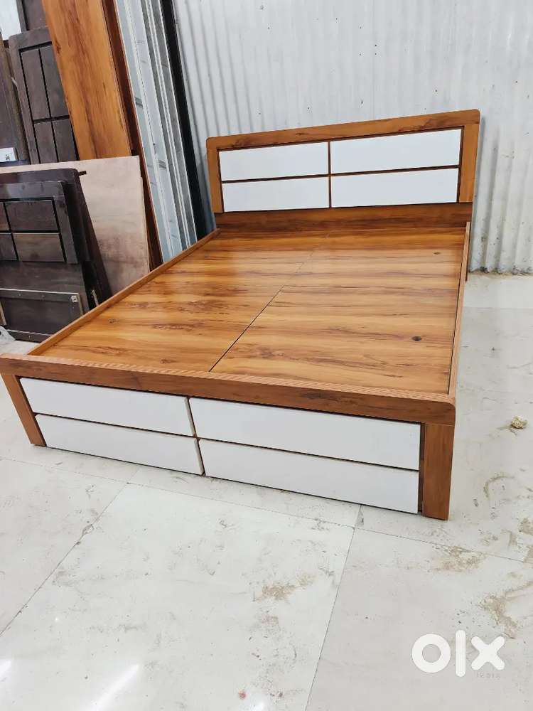 Storage Bed Queen size 5*6 size Brand New