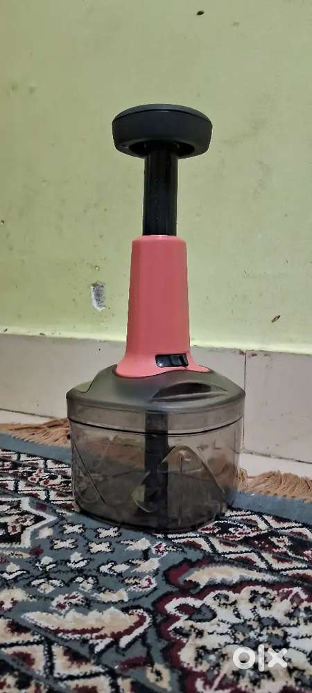 ONIONS CHOPPER BEST QUALITY AFFORDABLE PRICE ONLY FOR 299