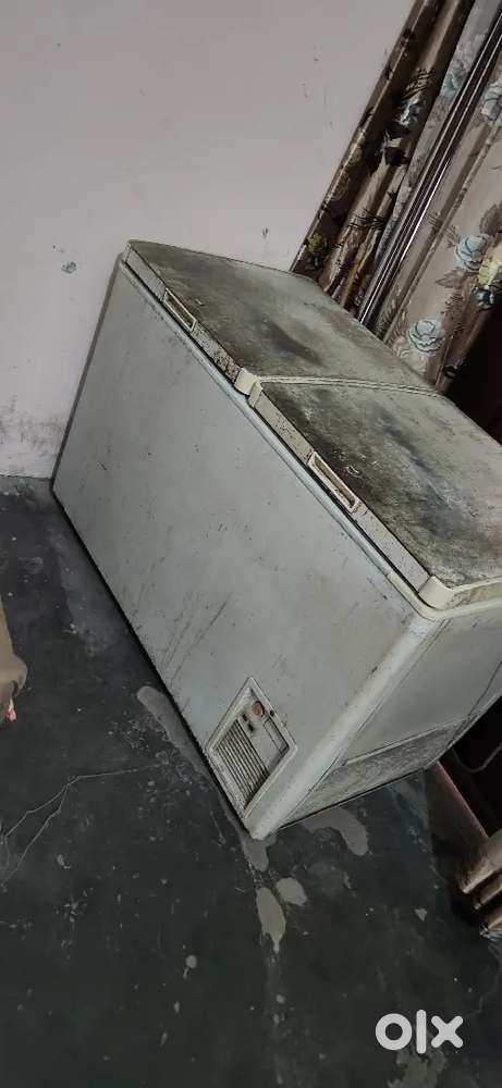 d fridge working condition