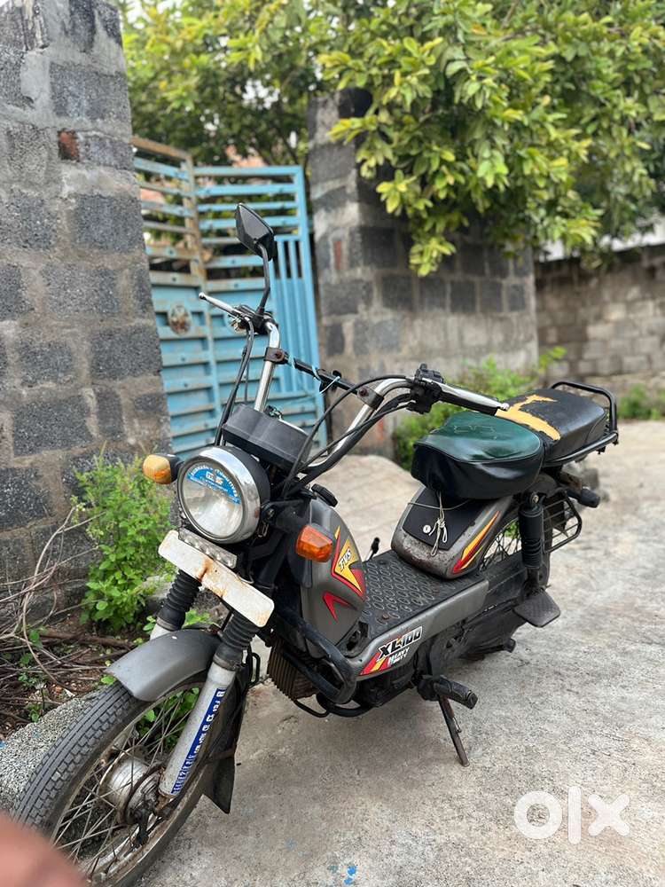 Tvs XL 100 in good condition 2019 model urgent money