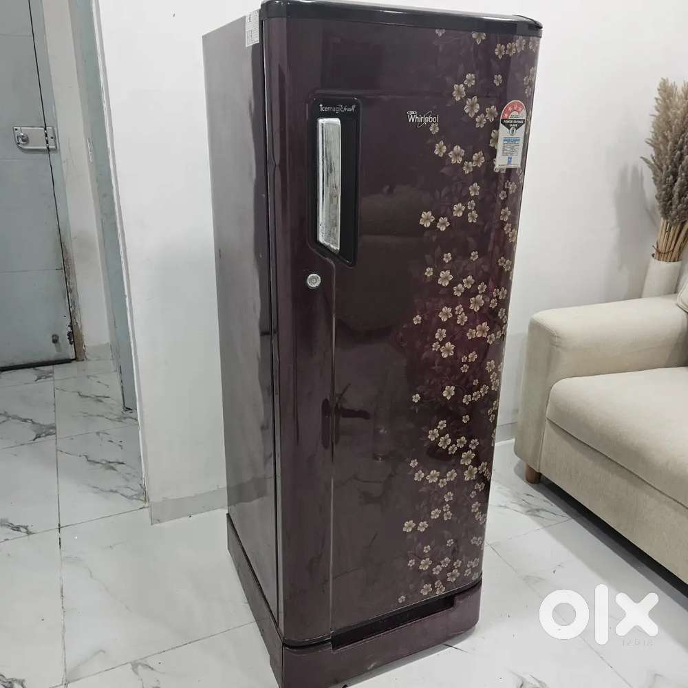 Whirlpool refrigerator 210 liter