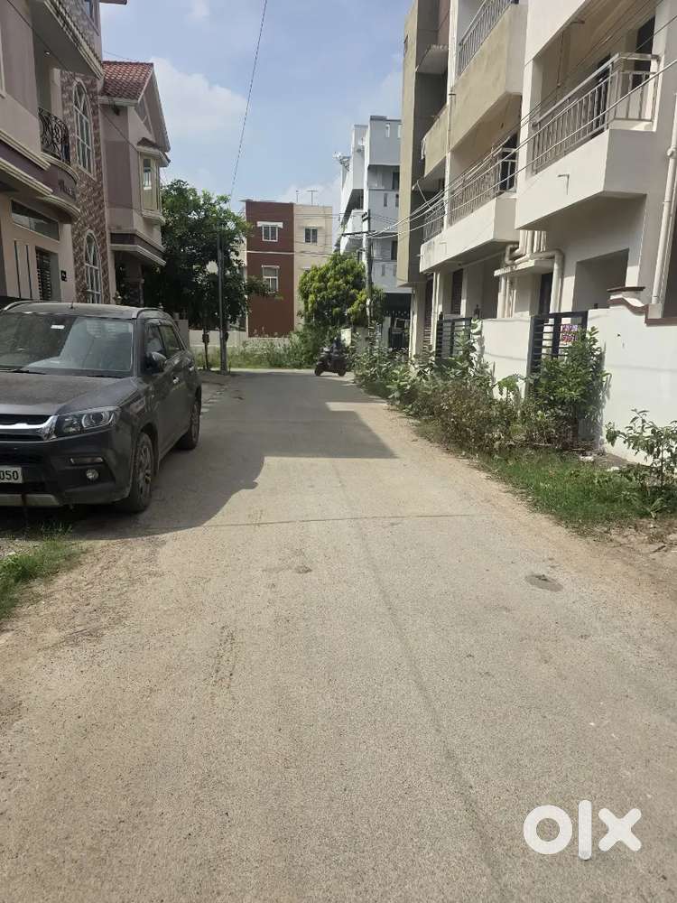 Medavakkam Rg nager land 1350soft cmda approved siz 30/45 south faci